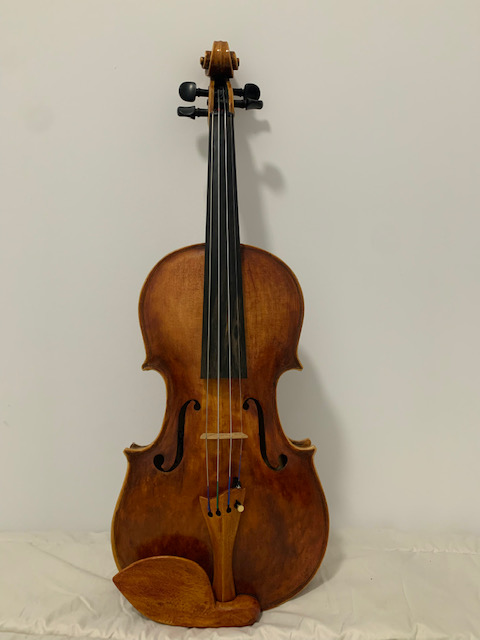 Violín realizado a mano por el luthier Sebastián Márquez